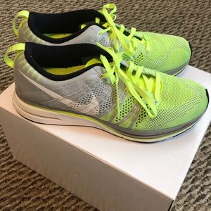 Nike fly knit trainers